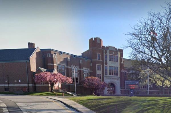 Screenshot of outside of Roosevelt HS building in Yonkers