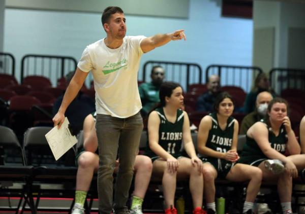 coach pointing on court