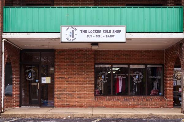 Real estate of the now-shuttered The Mac Shop