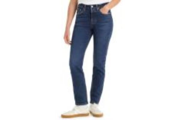A woman in blue Levi's jeans